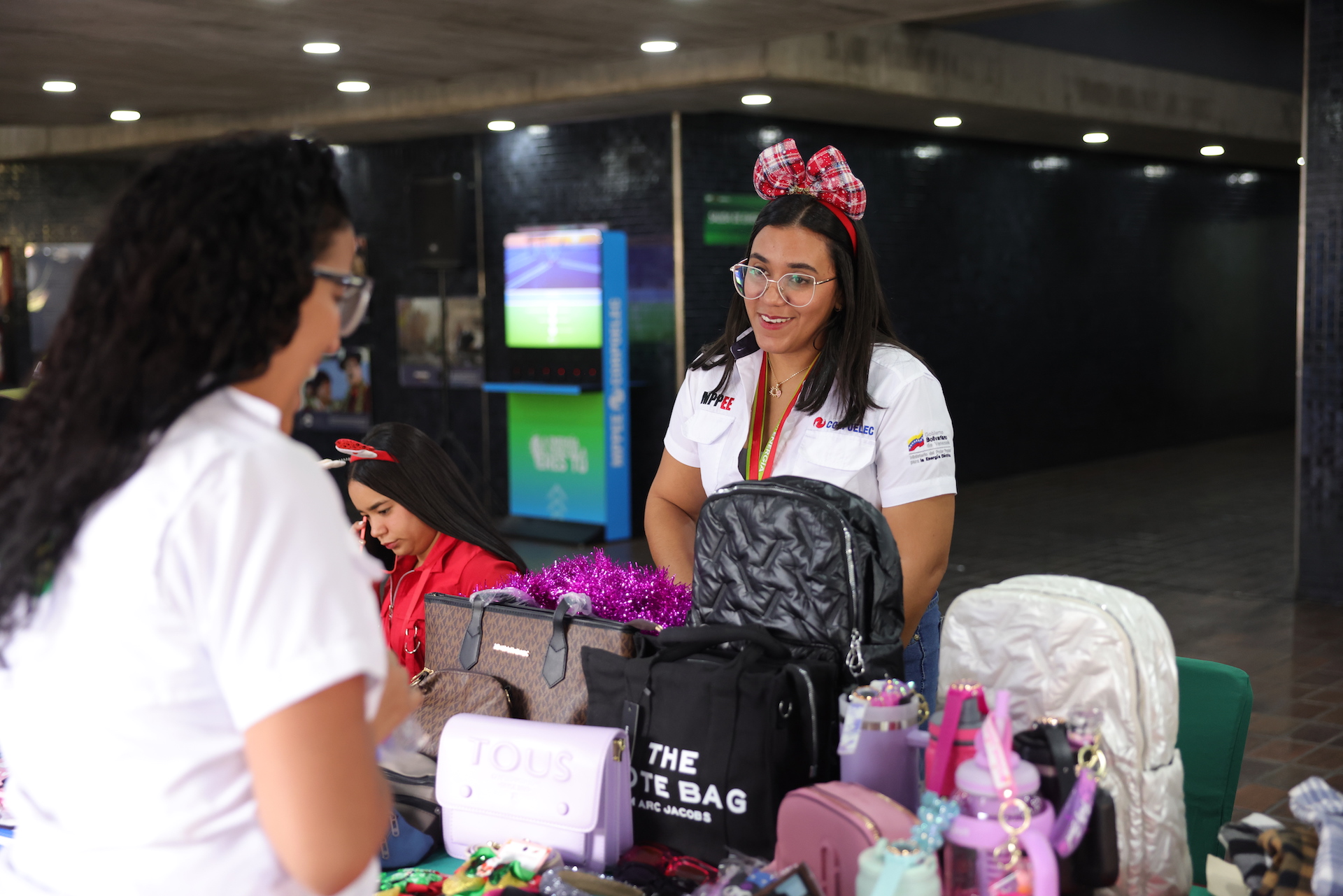 3 1 Gran Bazar de emprendedores 11-11-2024